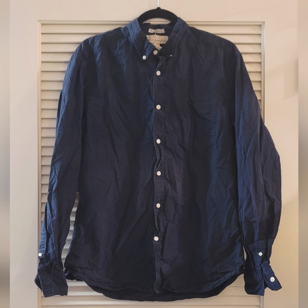 H&M- L.O.G.G. Men's 100% Cotton Navy Regular Fit Button Shirt
